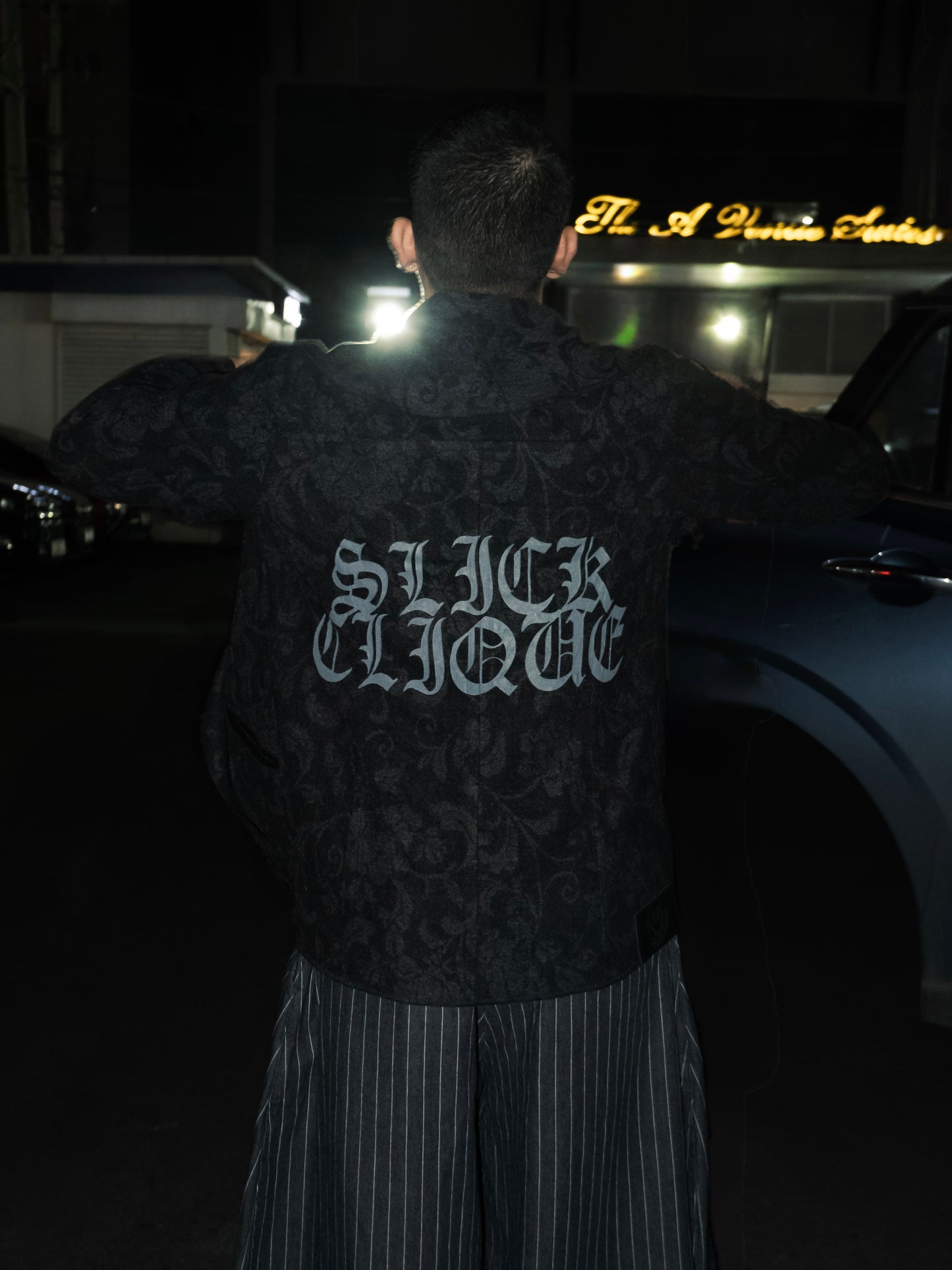 SLICK CLIQUE FLORAL COAT