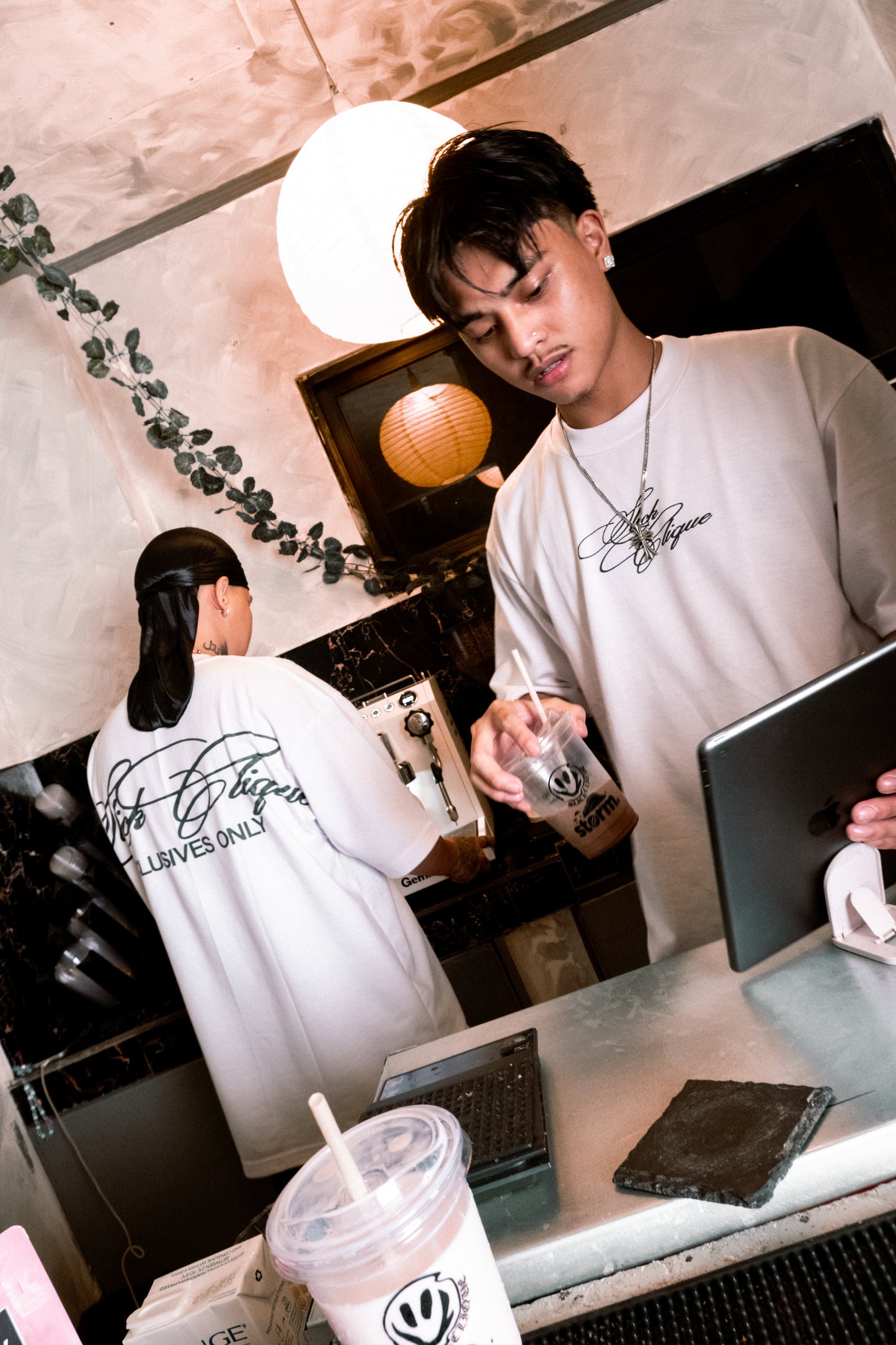 EXCLUSIVES ONLY WHITE (SLICK CLIQUE)