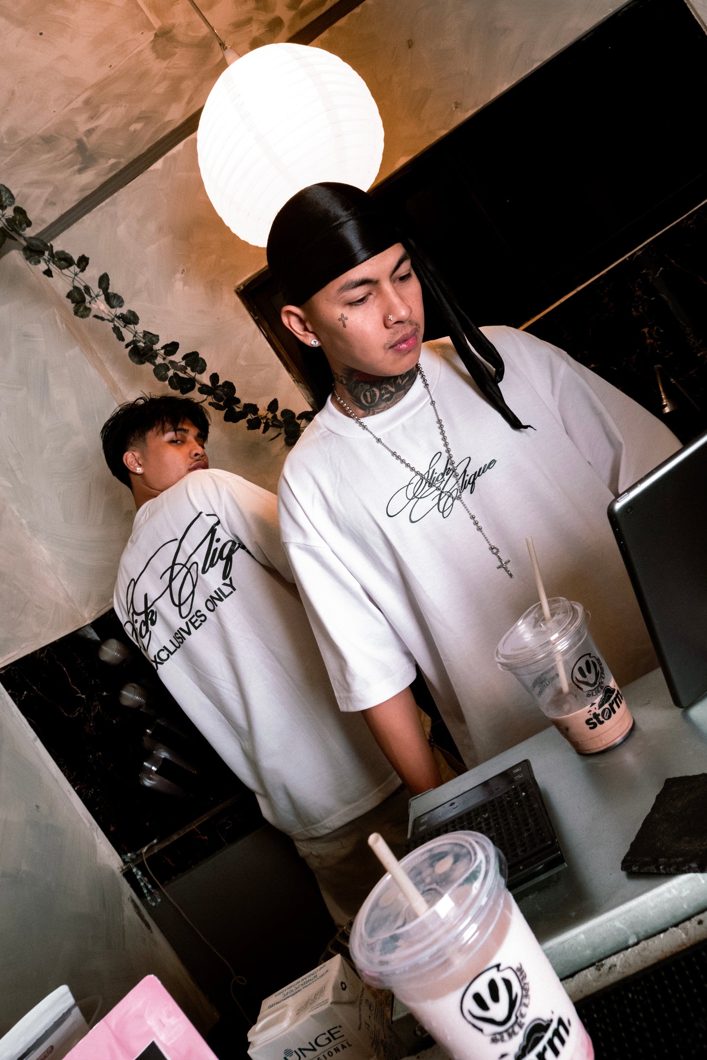 EXCLUSIVES ONLY WHITE (SLICK CLIQUE)