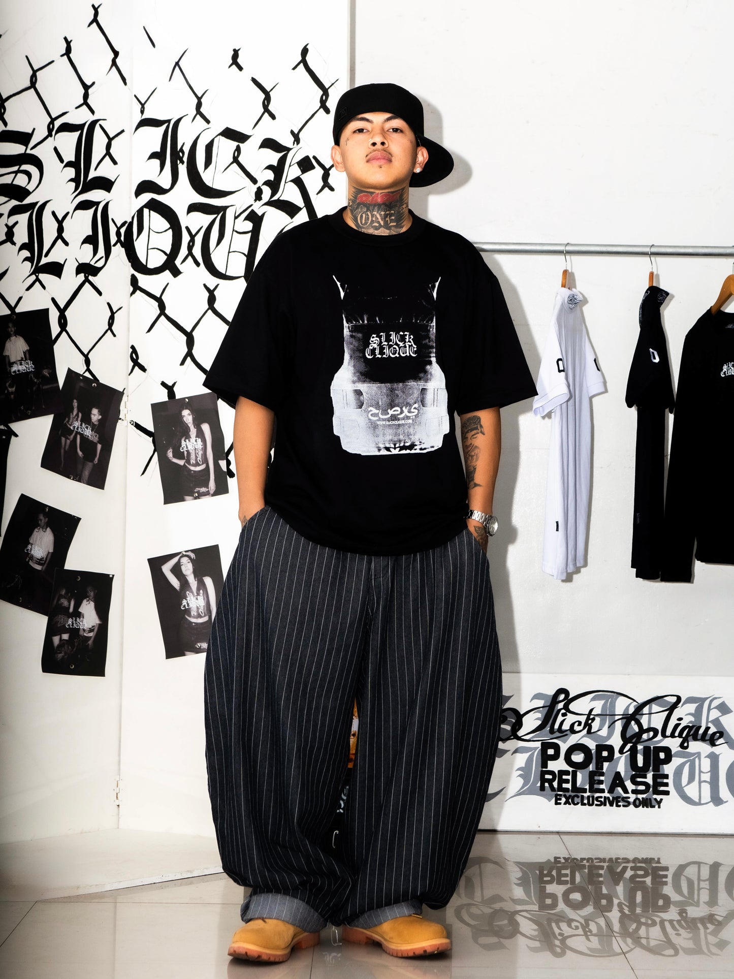 SLICK CLIQUE BULLETPROOF VEST TEE