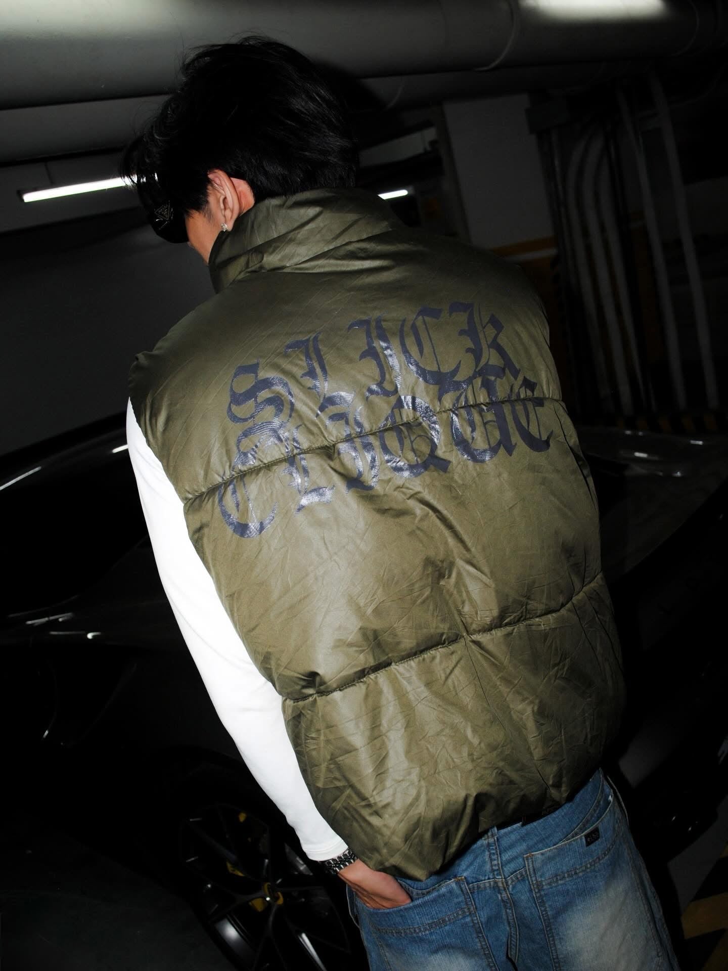 SLICK CLIQUE PUFFER VEST