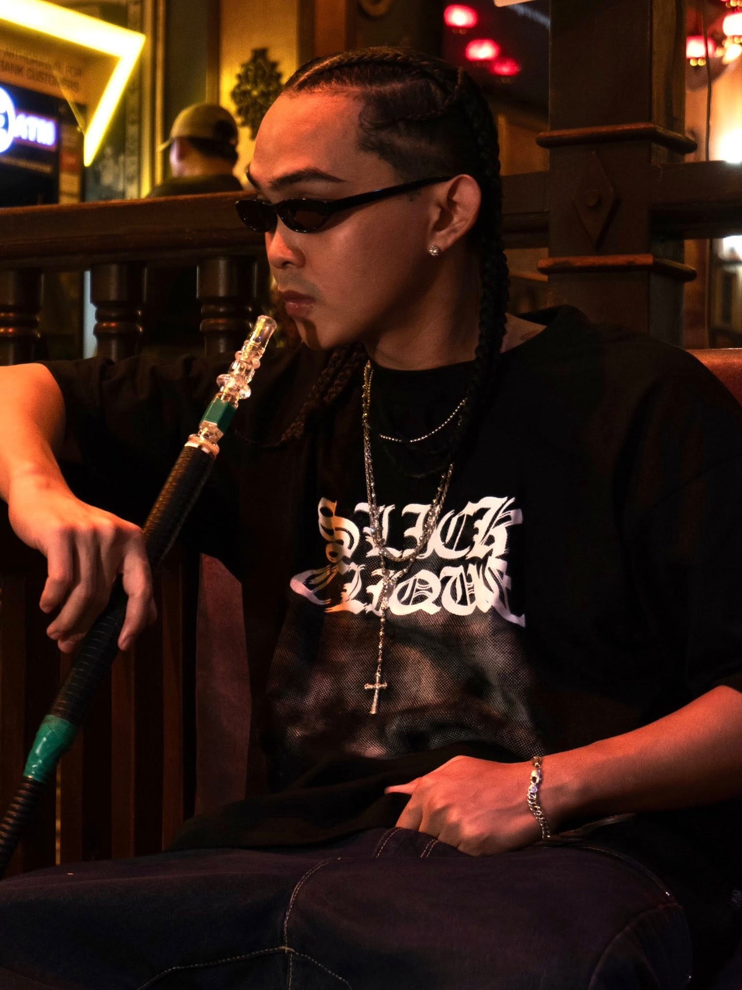 SLICK CLIQUE BLURRY TEE