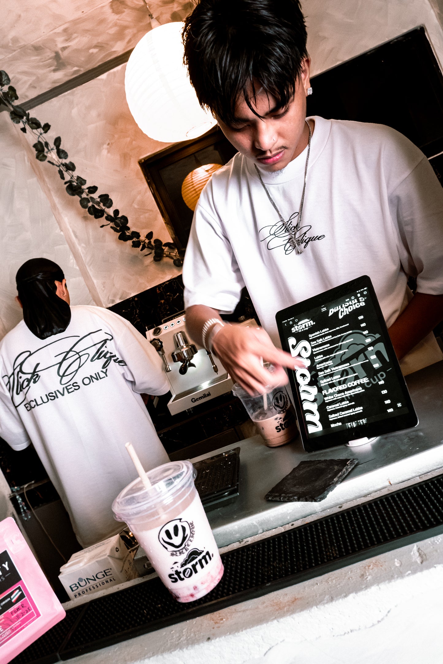 EXCLUSIVES ONLY WHITE (SLICK CLIQUE)