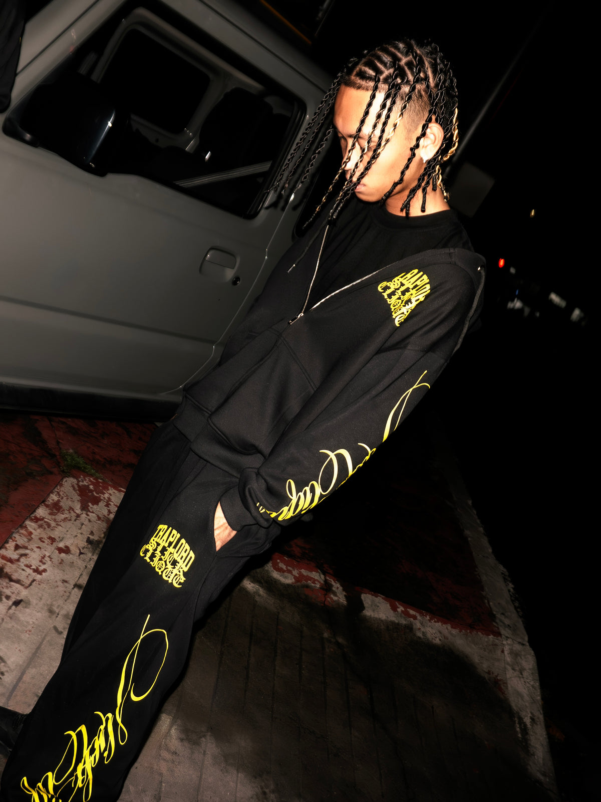 SLICK CLIQUE X TRAPLORD SWEATPANTS