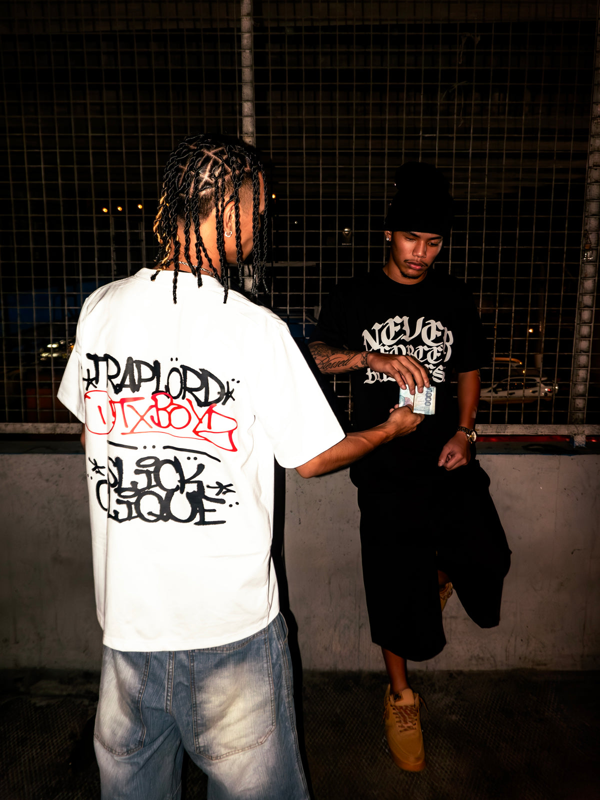 SLICK CLIQUE X TRAPLORD NFB BLACK TEE