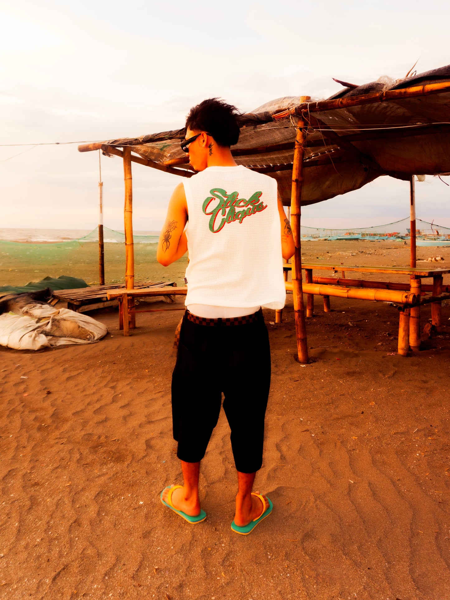 SLICK CLIQUE WAFFLE KNIT WHITE SLEEVELESS
