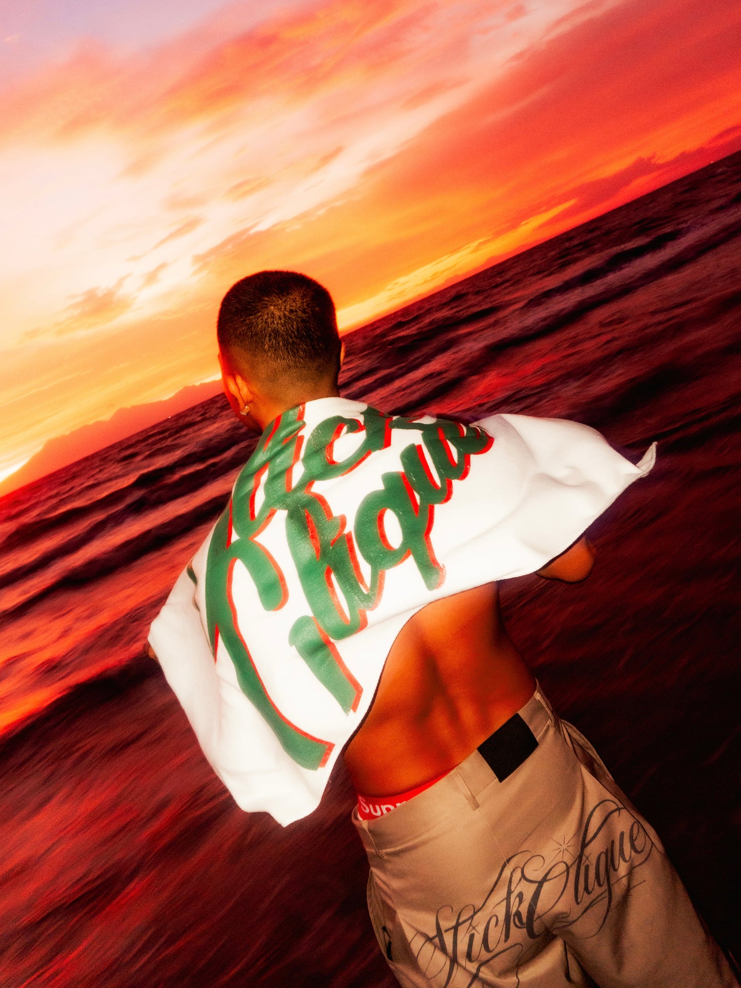 SLICK CLIQUE SUMMER TOWEL