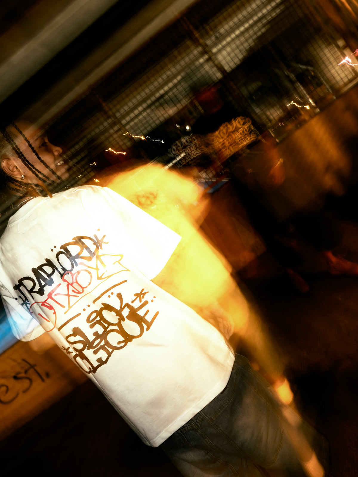 SLICK CLIQUE X TRAPLORD GRAFFITI WHITE TEE